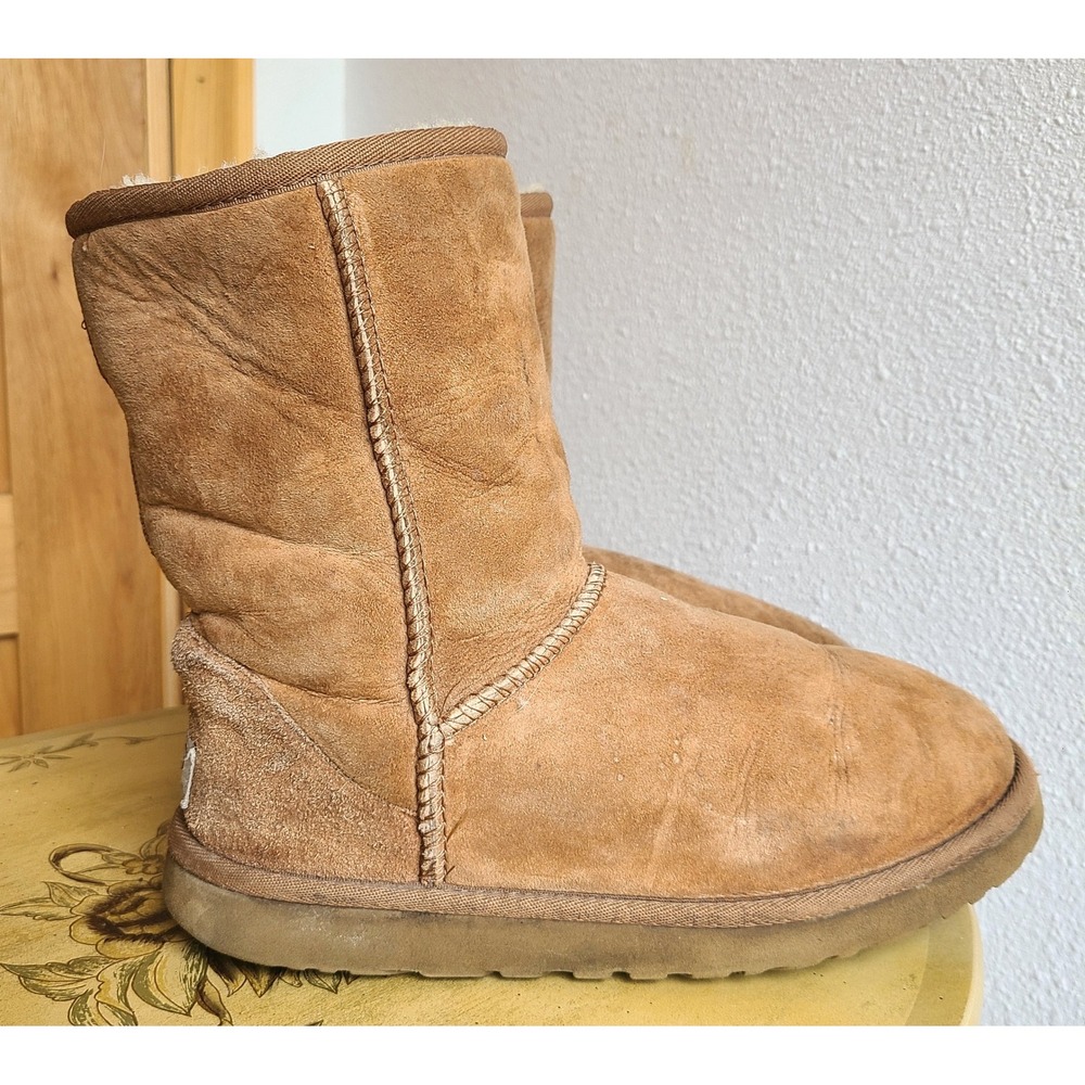UGG Y2K Classic Short II Chestnut‎ Tan Boots US 8 Suede Shearling Early  2000s